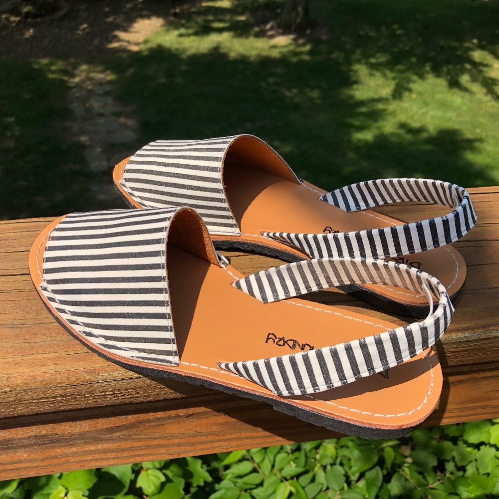 Dirty Laundry Black & White Stripe Peep Tow Flats
